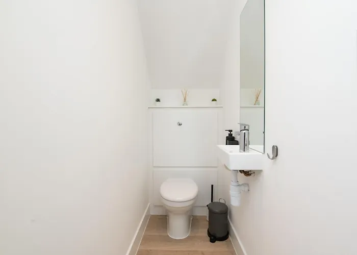 Apartment Entire In Downend,